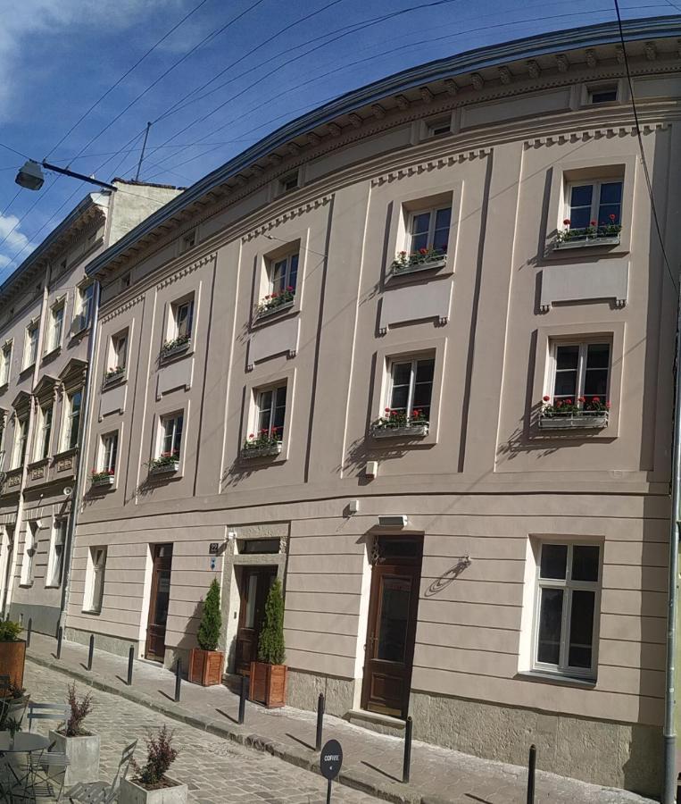 Neue Gasse Lviv Apartments Ngoại thất bức ảnh