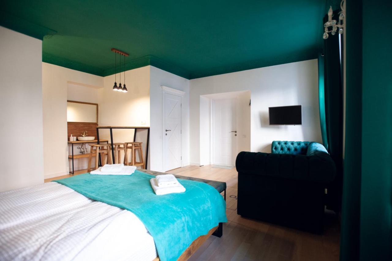 Neue Gasse Lviv Apartments Ngoại thất bức ảnh
