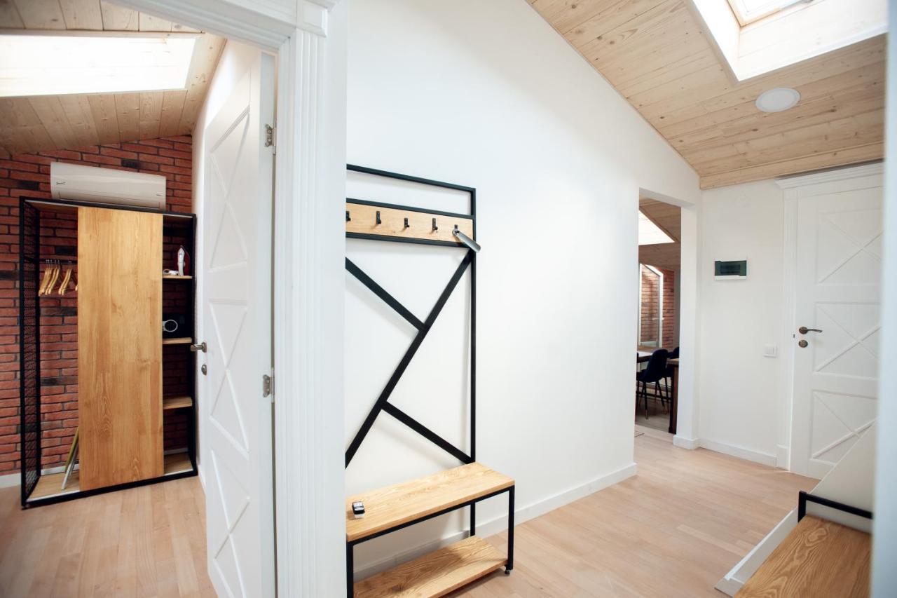 Neue Gasse Lviv Apartments Ngoại thất bức ảnh