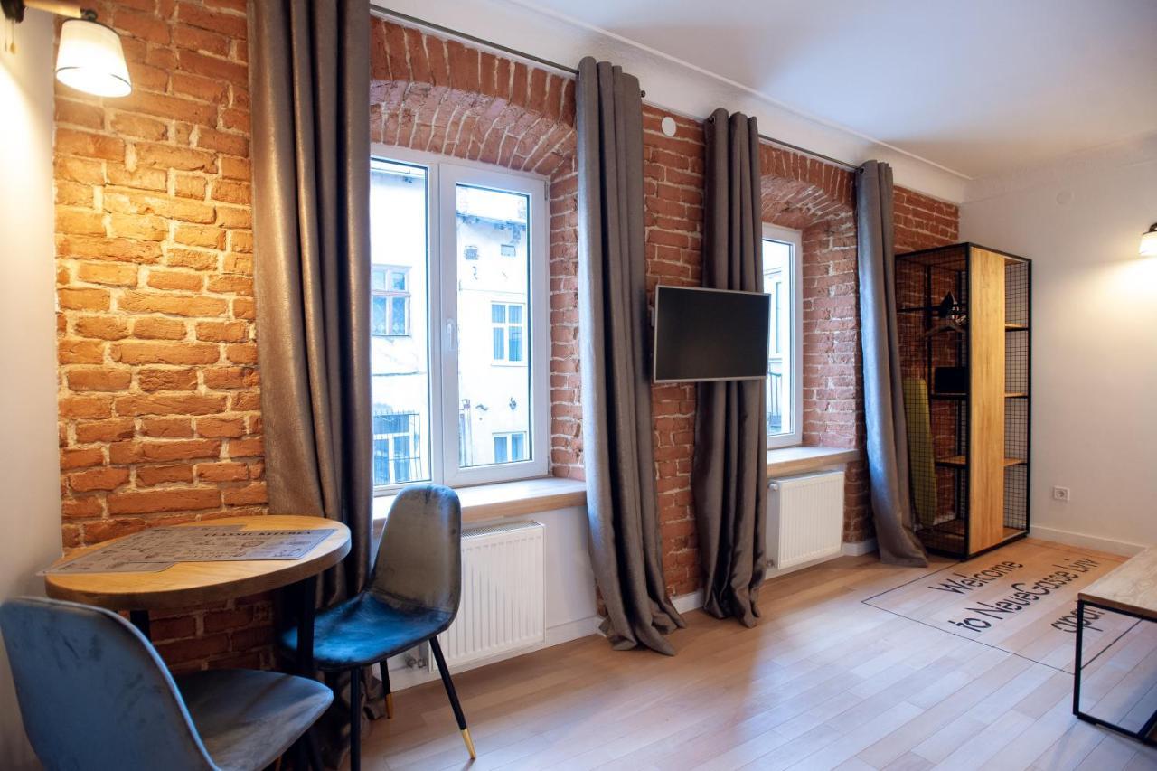 Neue Gasse Lviv Apartments Ngoại thất bức ảnh
